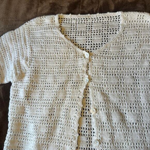 White crochet short sleeve button up cardigan top - Picture 2 of 6